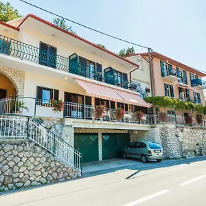Vanda & Frane Vendégház